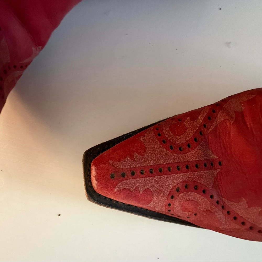 Corral Boots Red Laser Ankle Boots size 8 - Picture 6 of 7